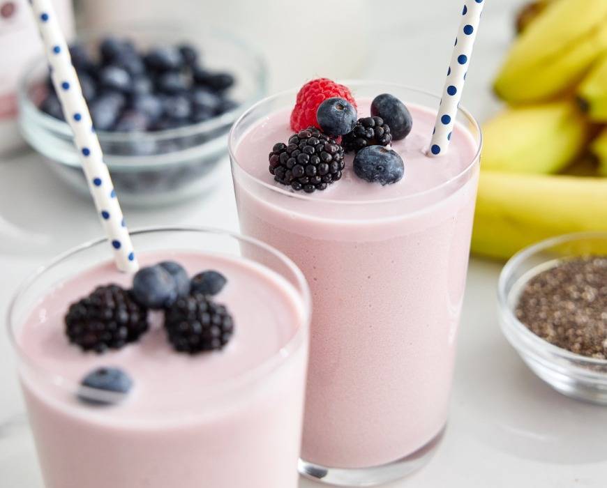 Berry Kefir Protein Smoothie
