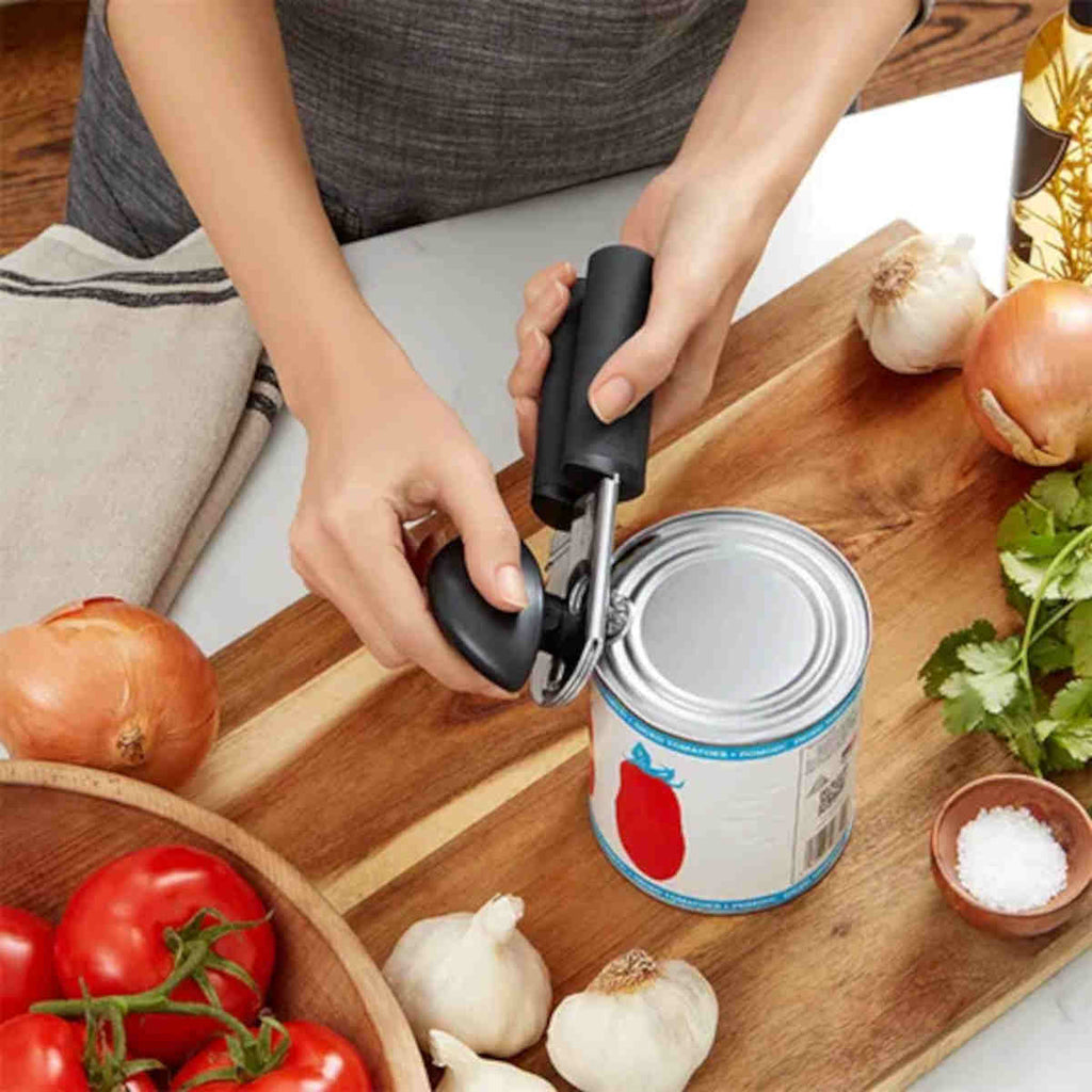 The Essential Kitchen Gadgets and Utensils Every Home Cook Needs