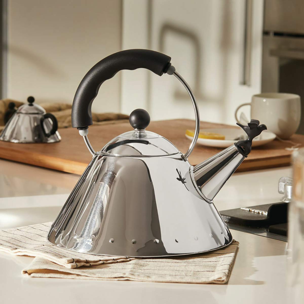 Alessi 9093 Kettle Black | Minimax