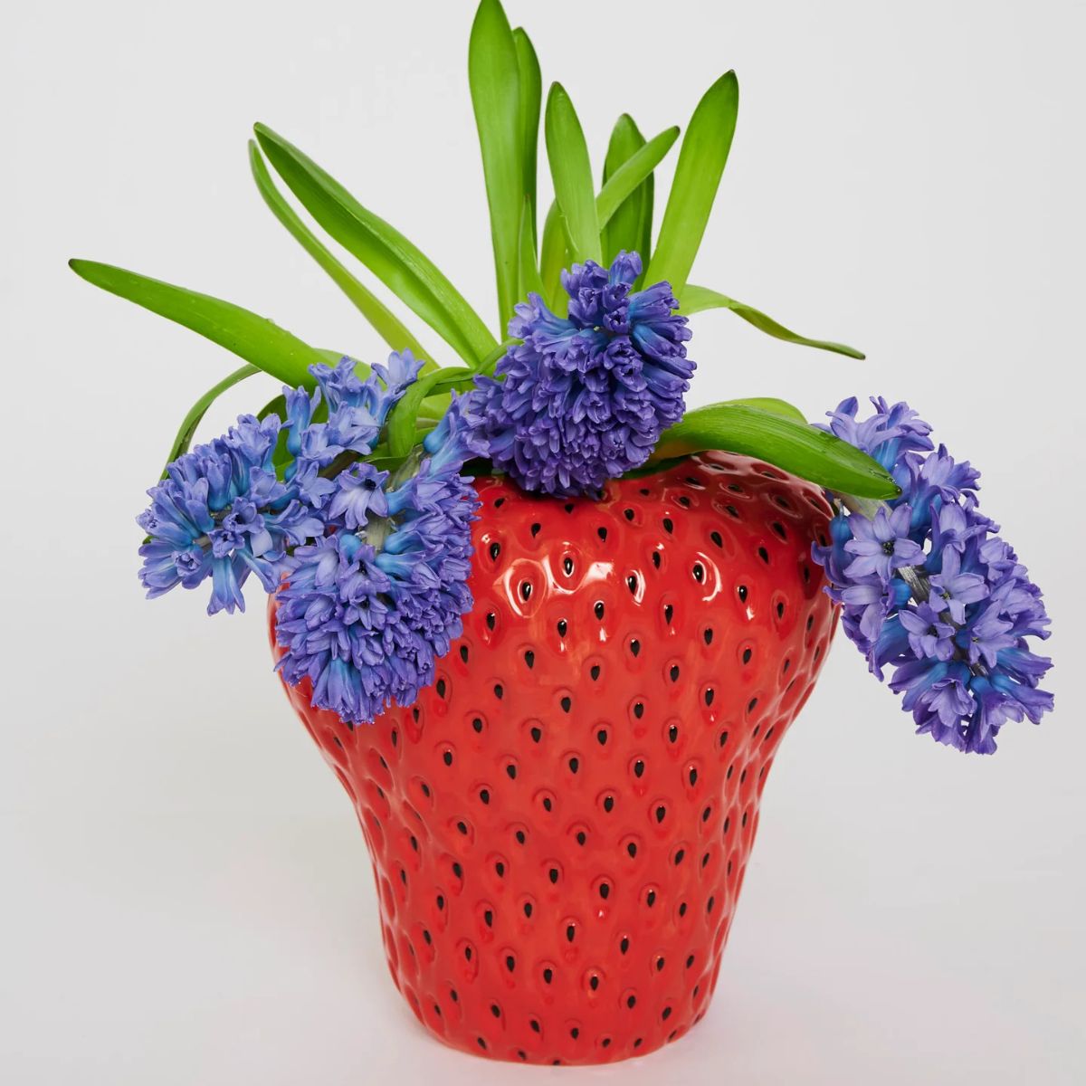 Kip&Co Strawberry Vase Red 25cm