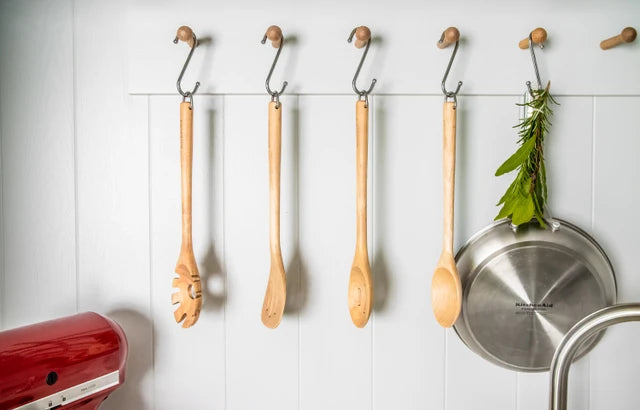 KitchenAid Birchwood Tool Set 4 Piece | Minimax