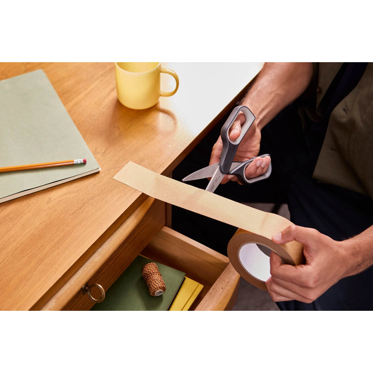 Joseph Joseph PlusCut Scissors with Integrated Box Cutter Grey | Minimax