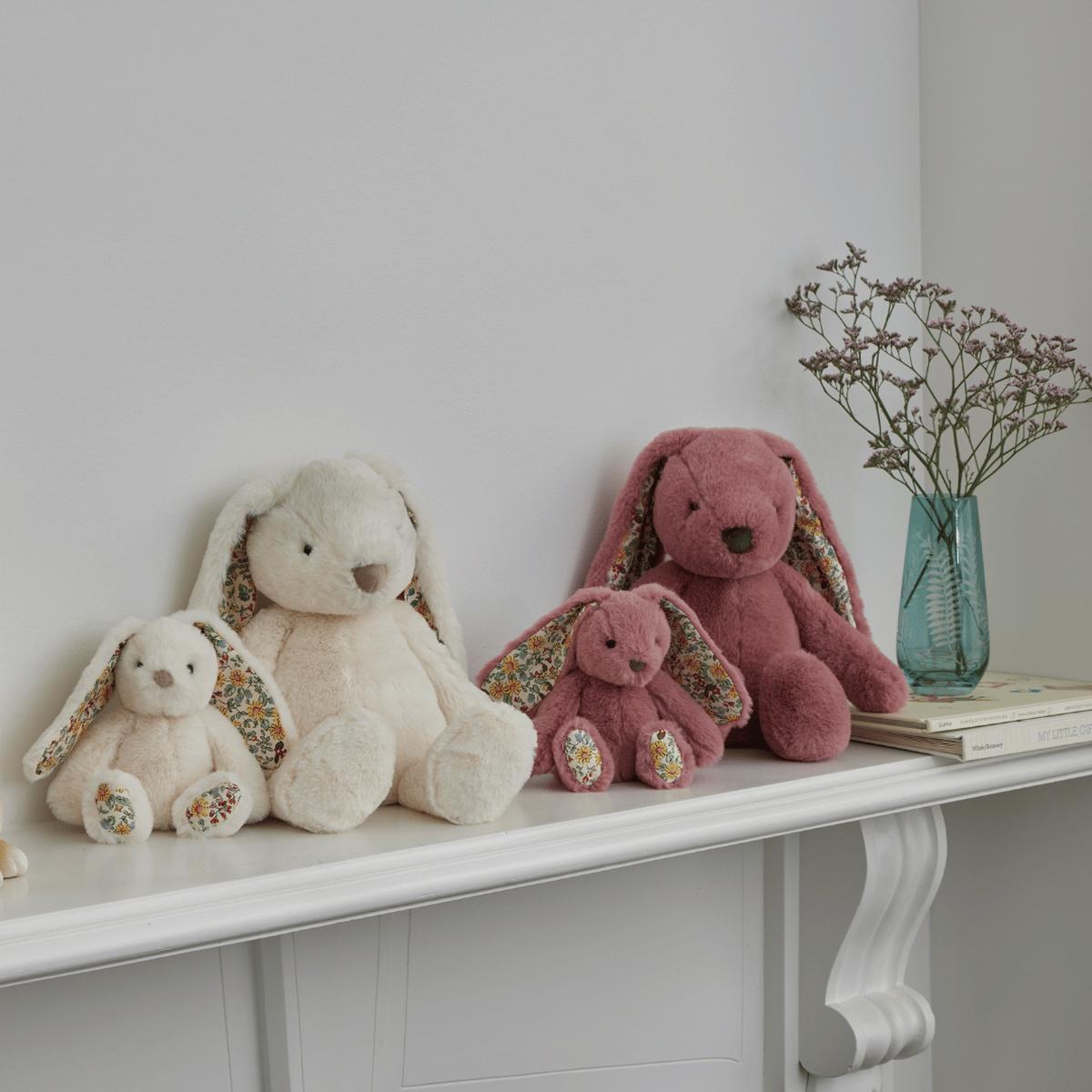 Pilbeam Living Floral Bunny Plush White 38cm | Minimax Pilbeam Living Floral Bunny Plush White 38cm | Minimax