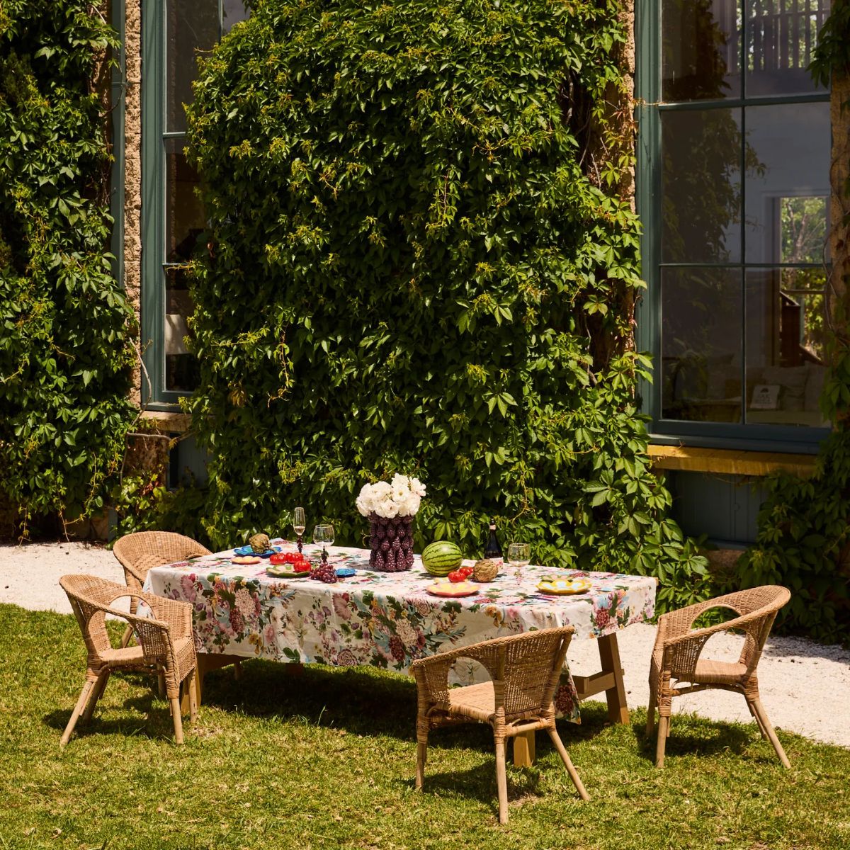 Kip&Co Belle Floral Tablecloth 350x180cm