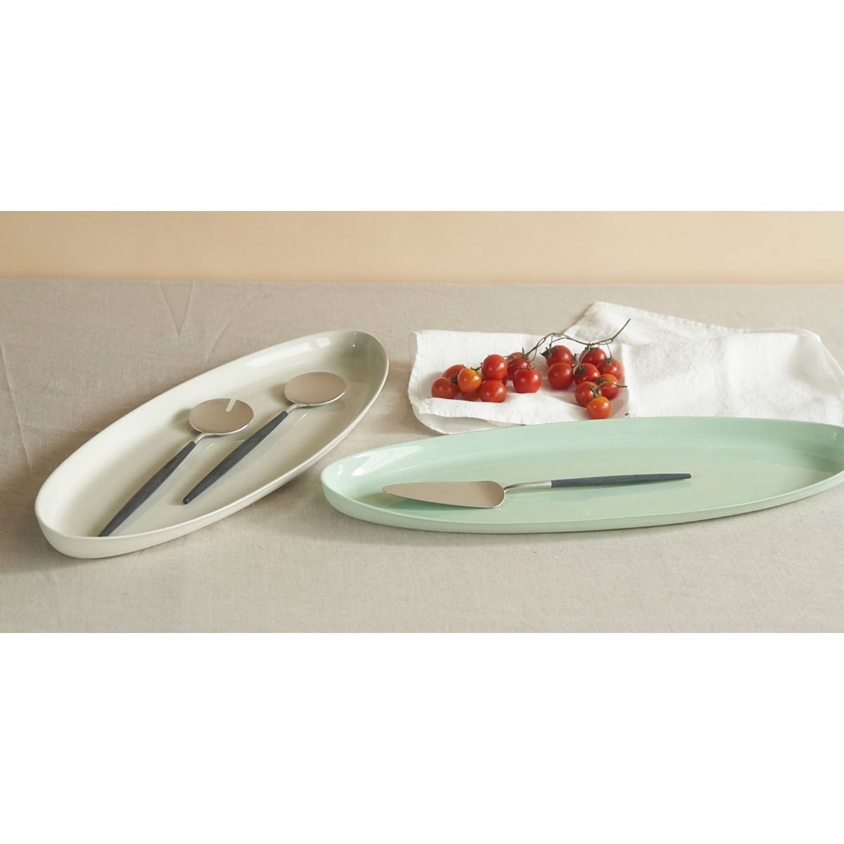 Mud Australia Fish Platter Mist 51x21cm | Minimax