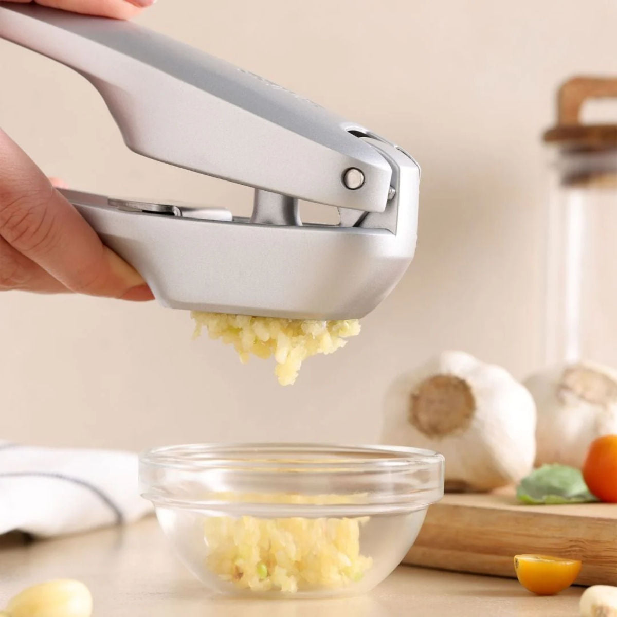 Zyliss Susi 4 Garlic Press | Minimax