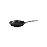 Le Creuset Essential Non-Stick Ceramic Frying Pan 20cm | Minimax