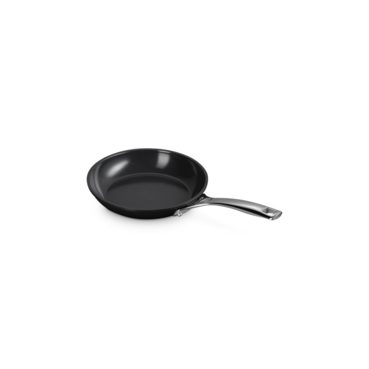 Le Creuset Essential Non-Stick Ceramic Frying Pan 20cm | Minimax