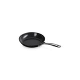 Le Creuset Essential Non-Stick Ceramic Frying Pan 20cm | Minimax