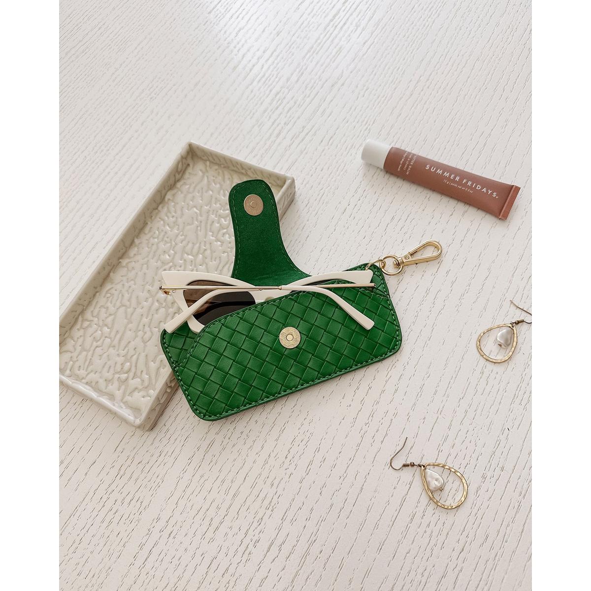 Louenhide Skittle Sunglass Case Woven Green | Minimax