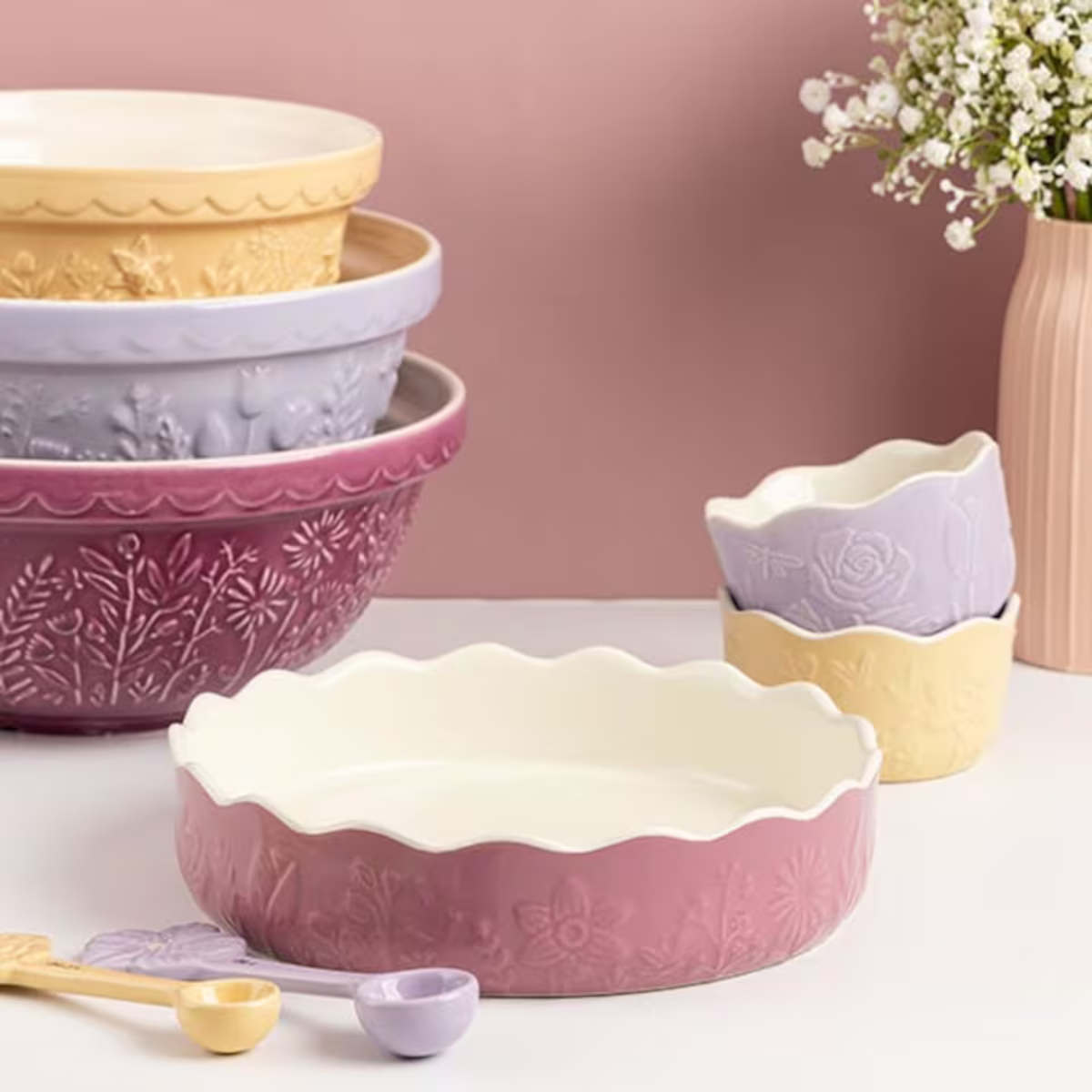 Mason Cash In The Meadow Pie Dish Pink 23cm