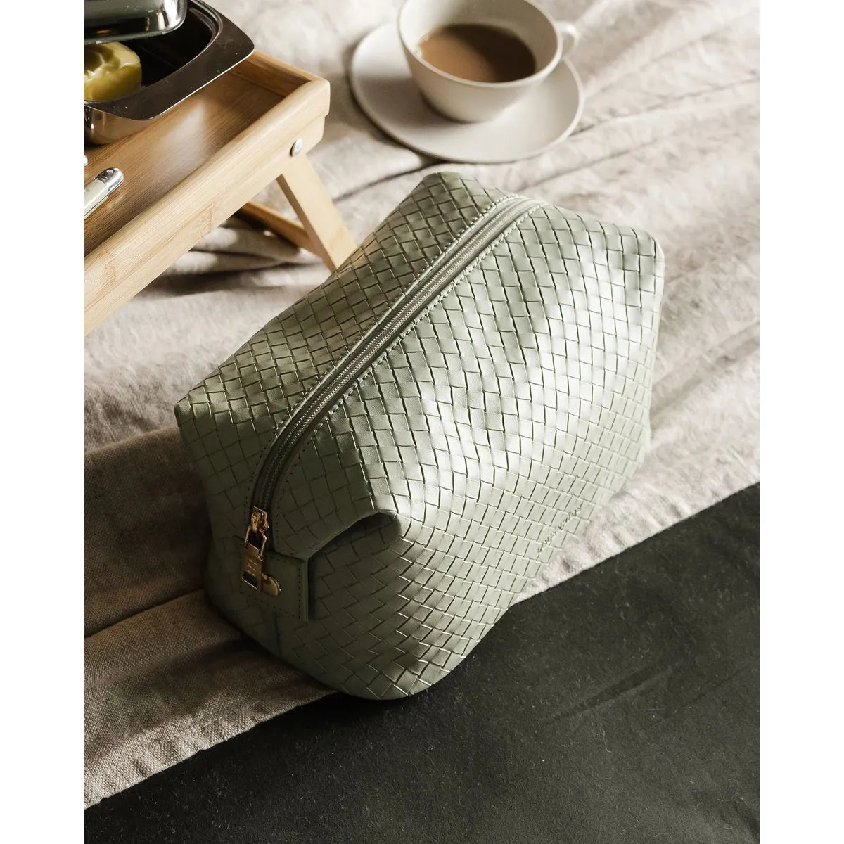 Louenhide Lucinda Woven Cosmetic Case Sage Green | Minimax