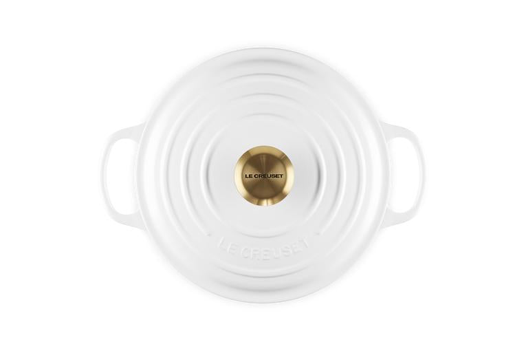 Le Creuset Signature Cast Iron Round Casserole White 24cm (4.2L) | Minimax