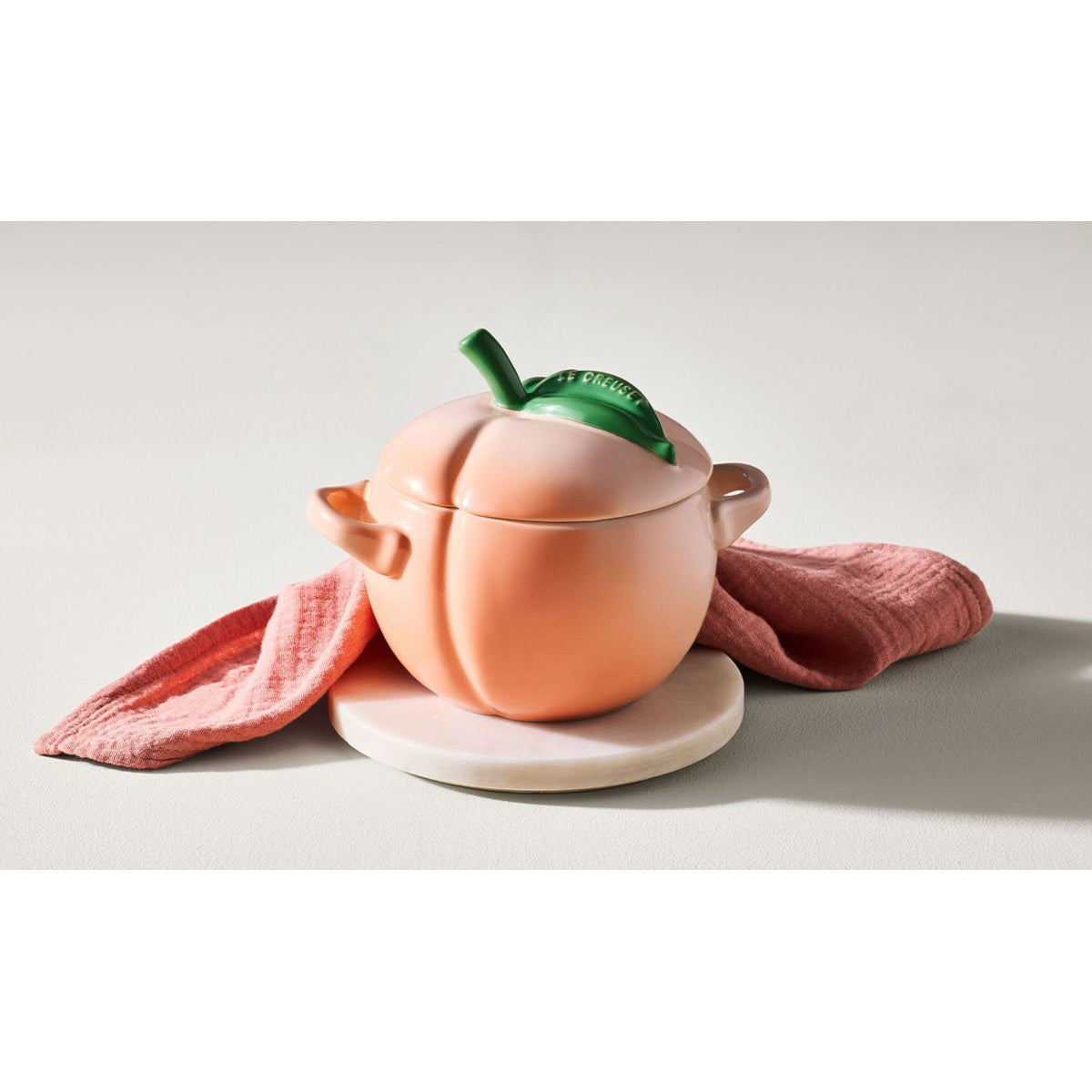 Le Creuset Stoneware Peach Cocotte 580ml