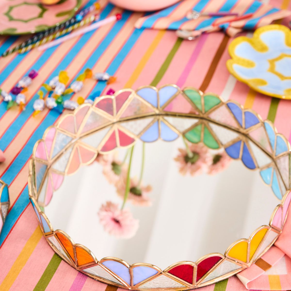 Kip&Co Bon Bon Round Tray 47cm