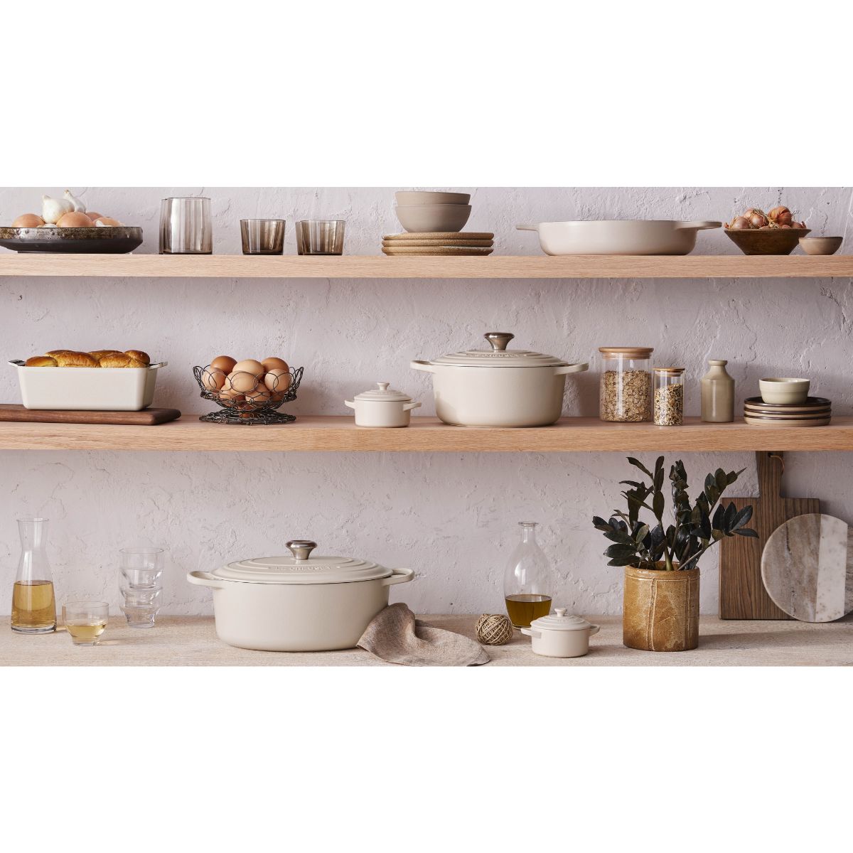 Le Creuset Signature Everyday Pan Brioche 28cm | Minimax