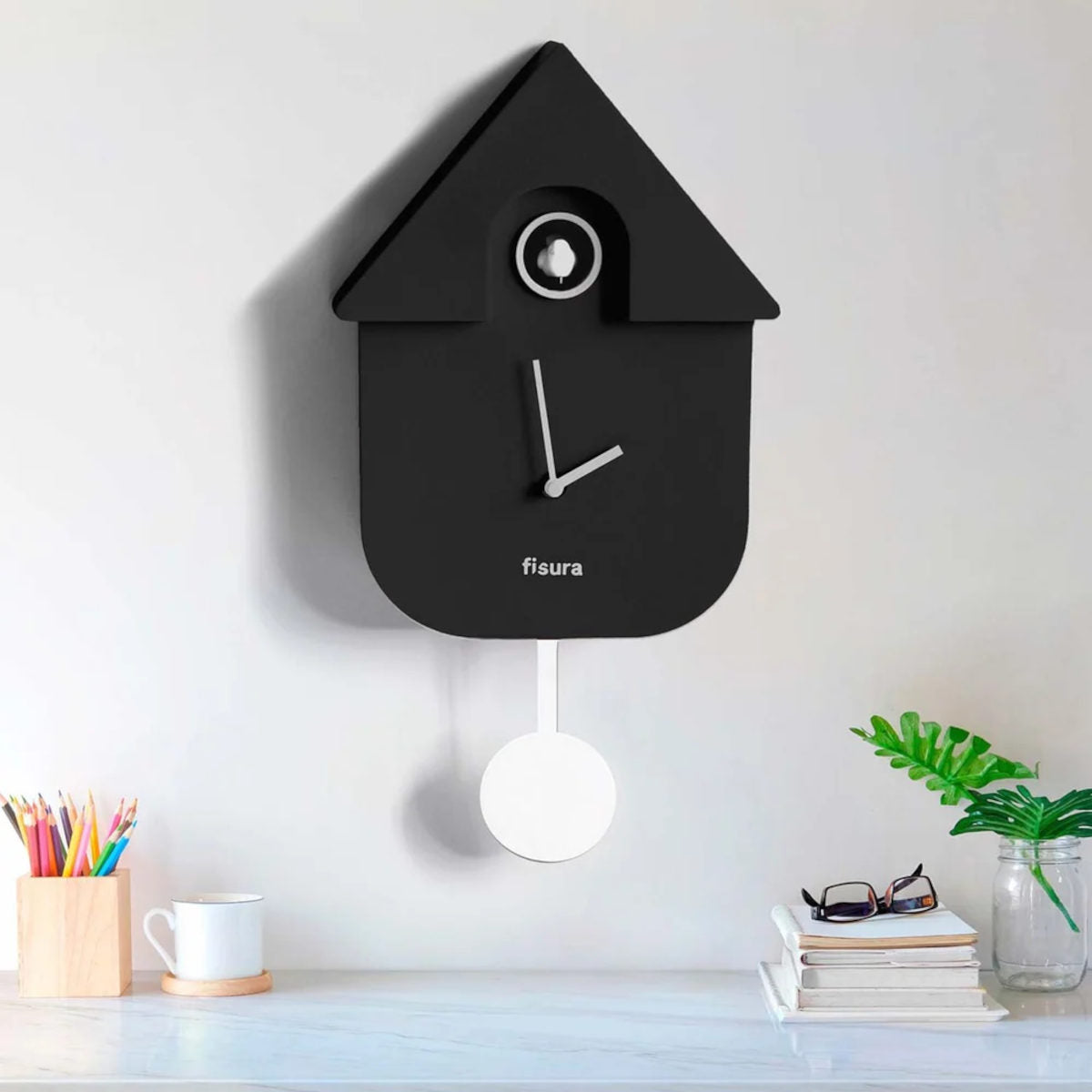 Fisura Cuckoo House Clock Black | Minimax