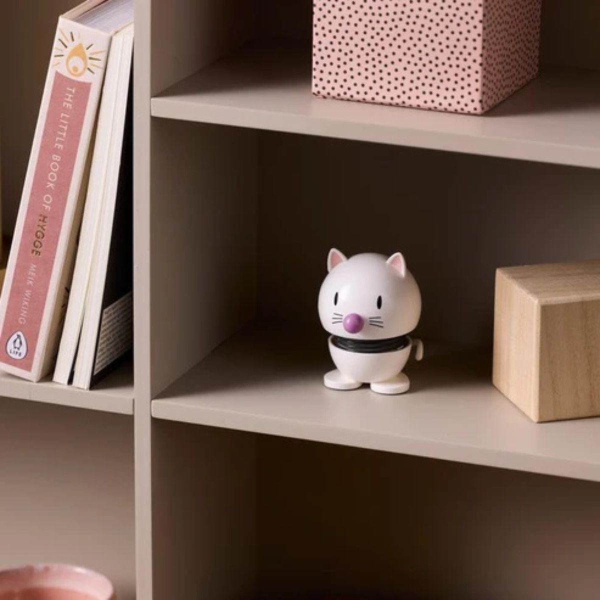 Hoptimist Cat White Small 7.3cm