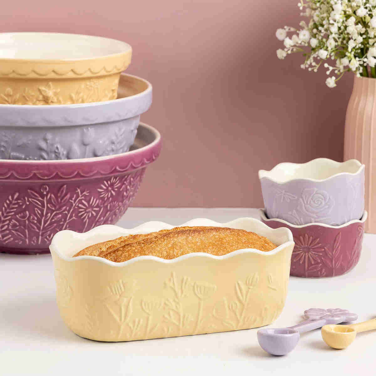 Mason Cash In The Meadow Loaf Pan Yellow 22.5cm (1.1L) | Minimax
