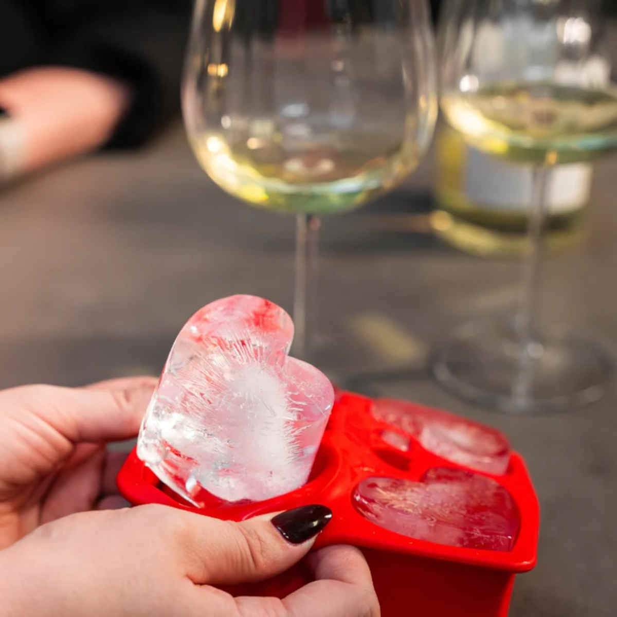 Drinks Plinks Pink Heart Ice Cube Tray | Minimax