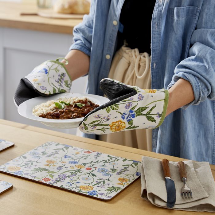Ulster Weavers Cottage Garden Microwave Mitts Set of 2