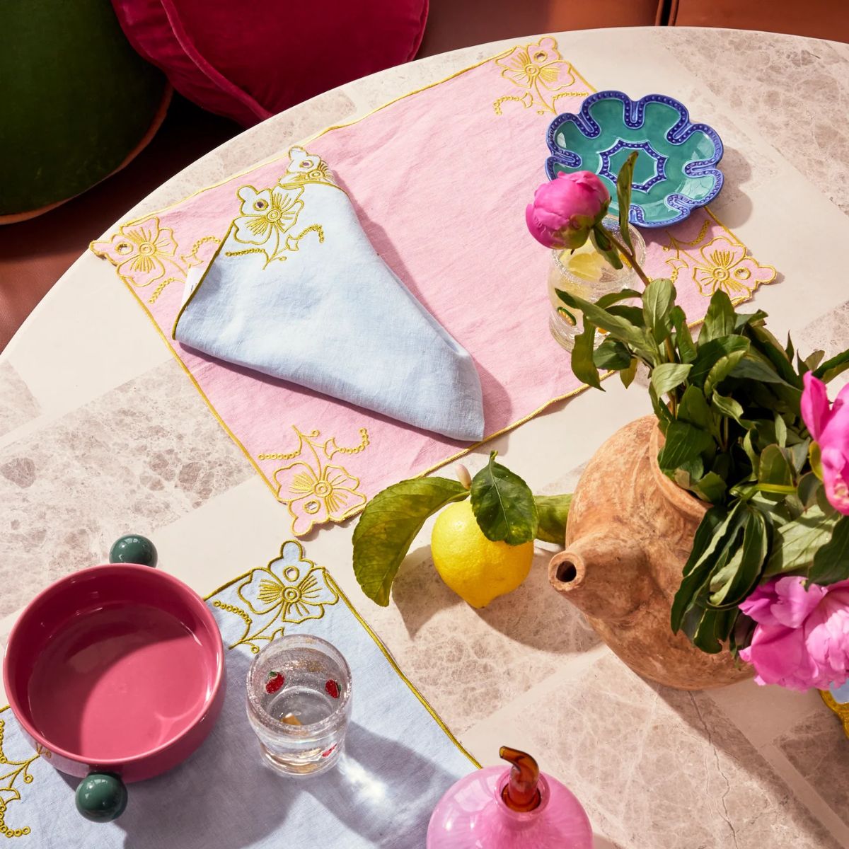 ip&Co Pink Tuscan Embroidered Placemat 50x35cm Set of 4