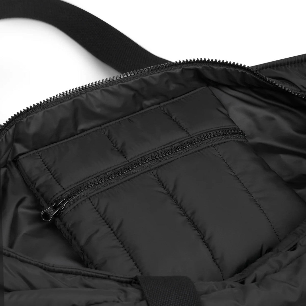 Base Supply Cloud Take It Base Black 56x35x18cm – inside view with quilted zip pocket.