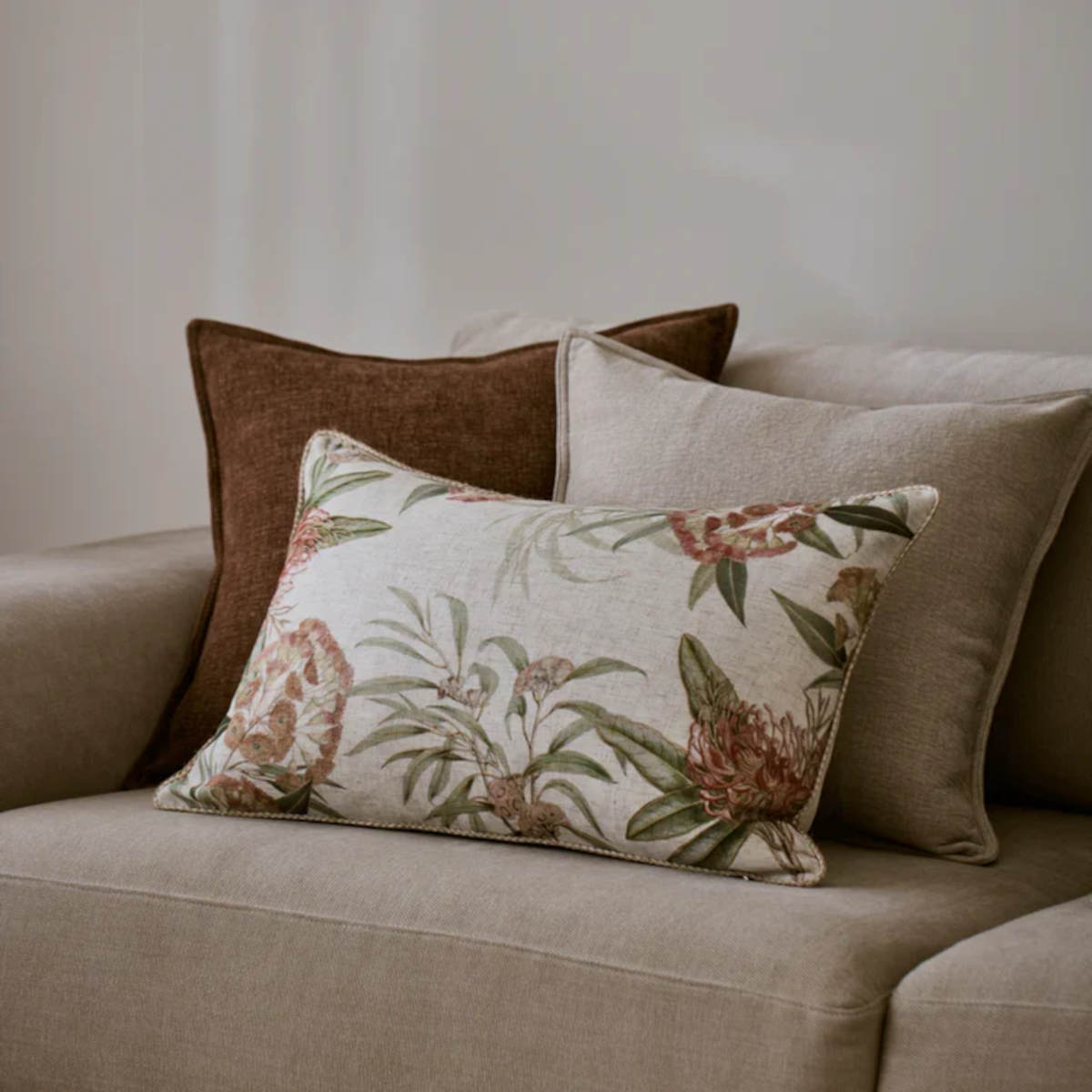 Madras Link Blake Cushion Natural 50cm | Minimax