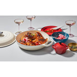Le Creuset Signature Cast Iron Shallow Casserole Meringue 28cm | Minimax