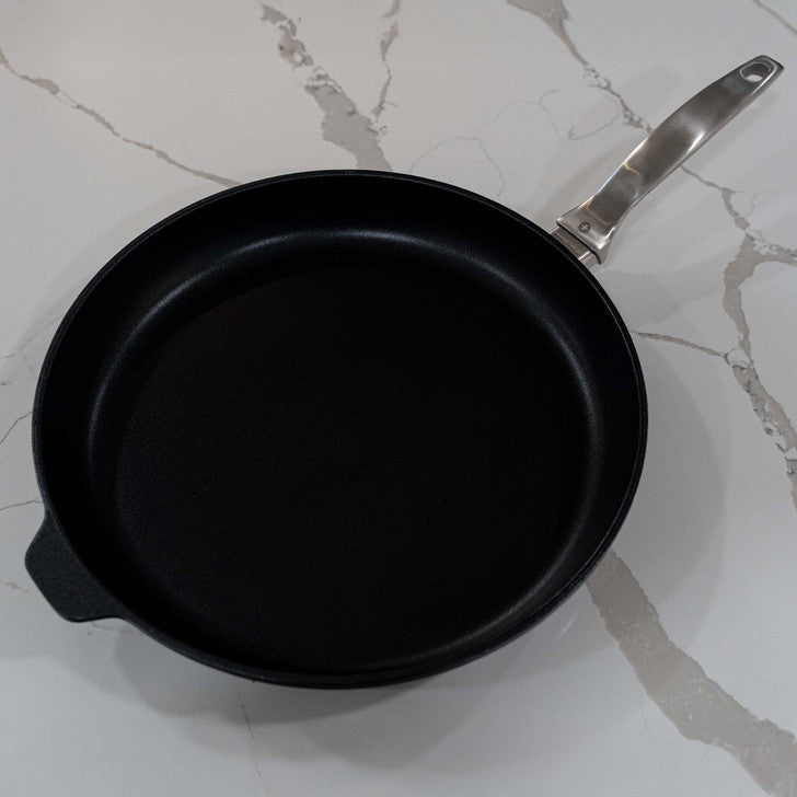 Swiss Diamond CXD Induction Frypan 32cm | Minimax