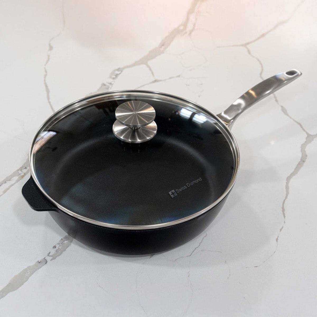 Swiss Diamond CXD Induction Saute Pan with Lid 28cm | Minimax - in counter