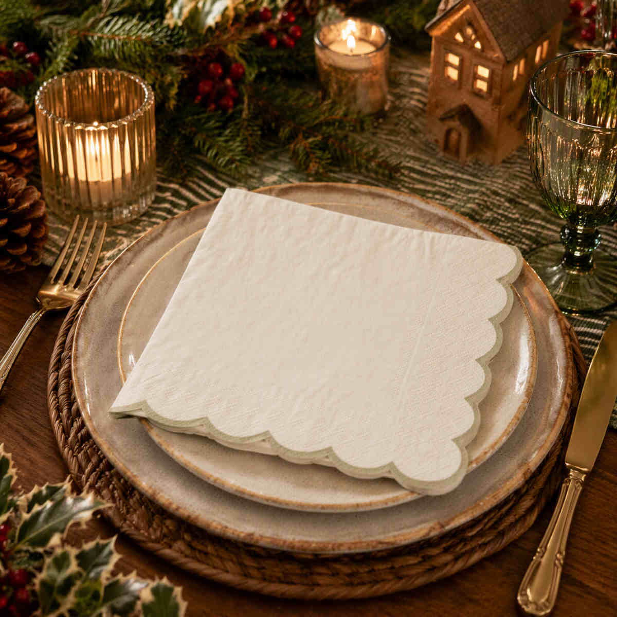 Gala Halcyon Napkins White/Silver 3 Ply  33ccm (Pack of 20) | Minimax