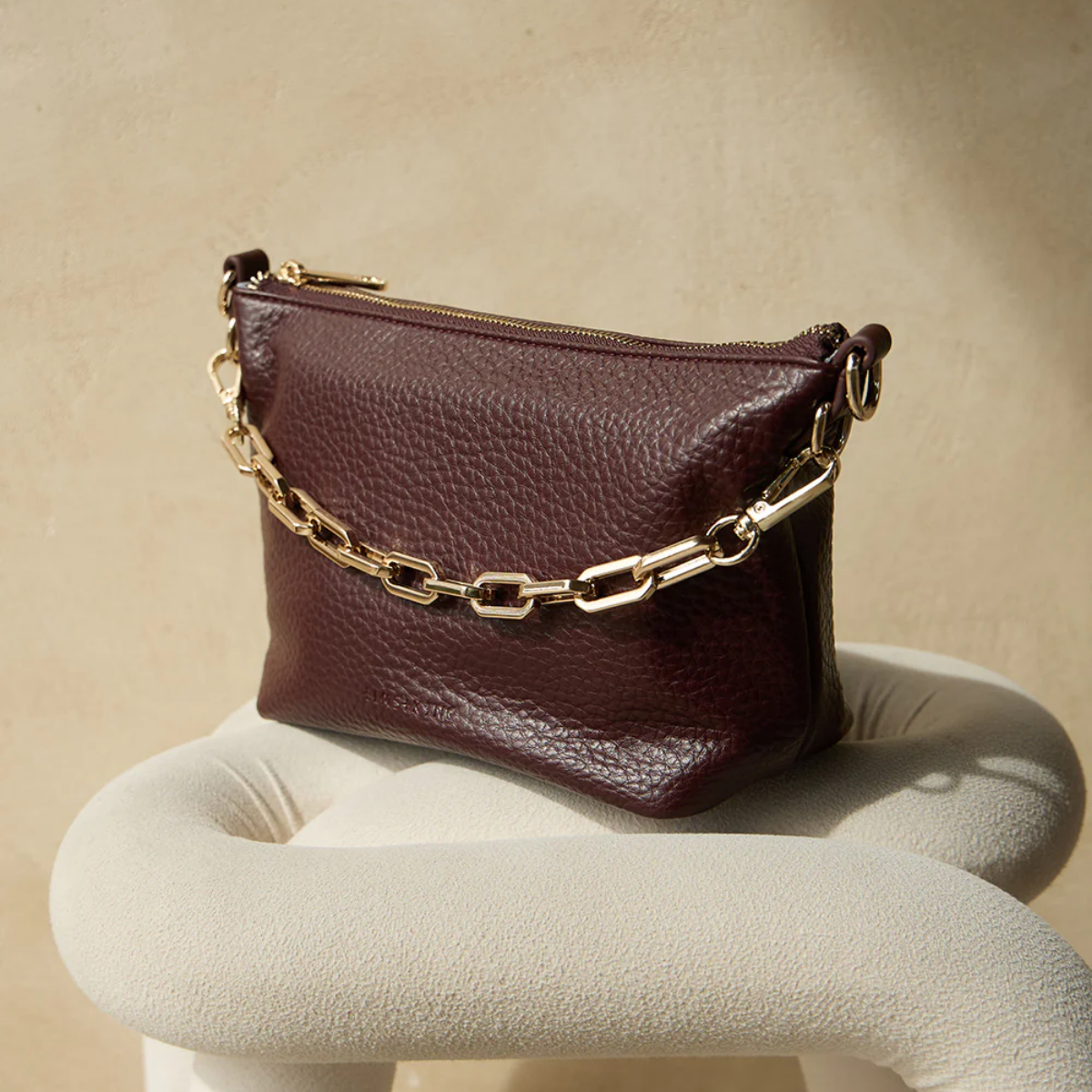 ELMS and KING Leyton Chain Crossbody Wine | Minimax