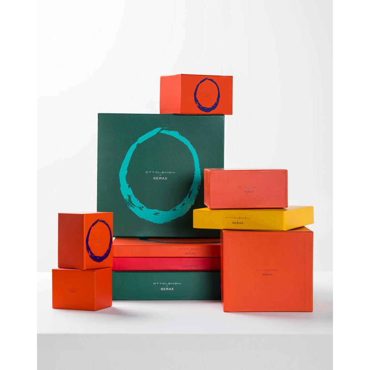 Serax Ottolenghi Serving Plate with Face 1 Feast | Minimax