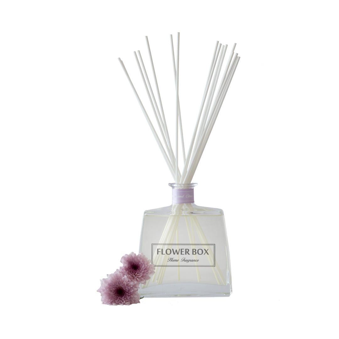 Large Flower Box diffuser with reed sticks for long-lasting jasmine & citrus fragrance