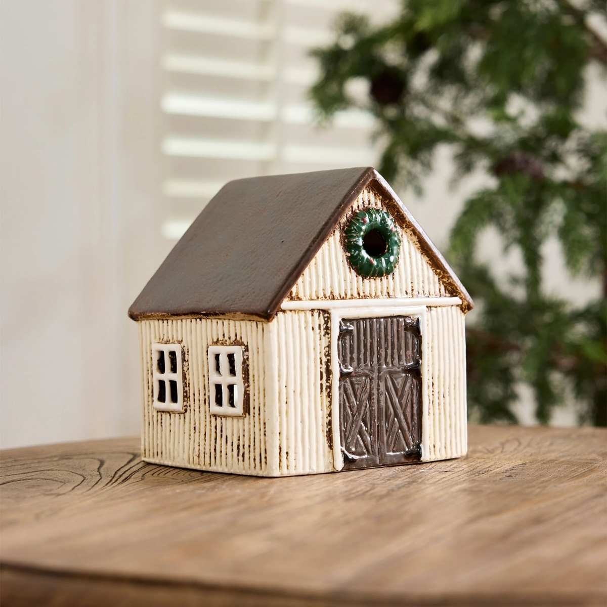 French Country Nordgard Stable with Wreath Tealight House Slate/Cream 15.5x13x16cm | Minimax