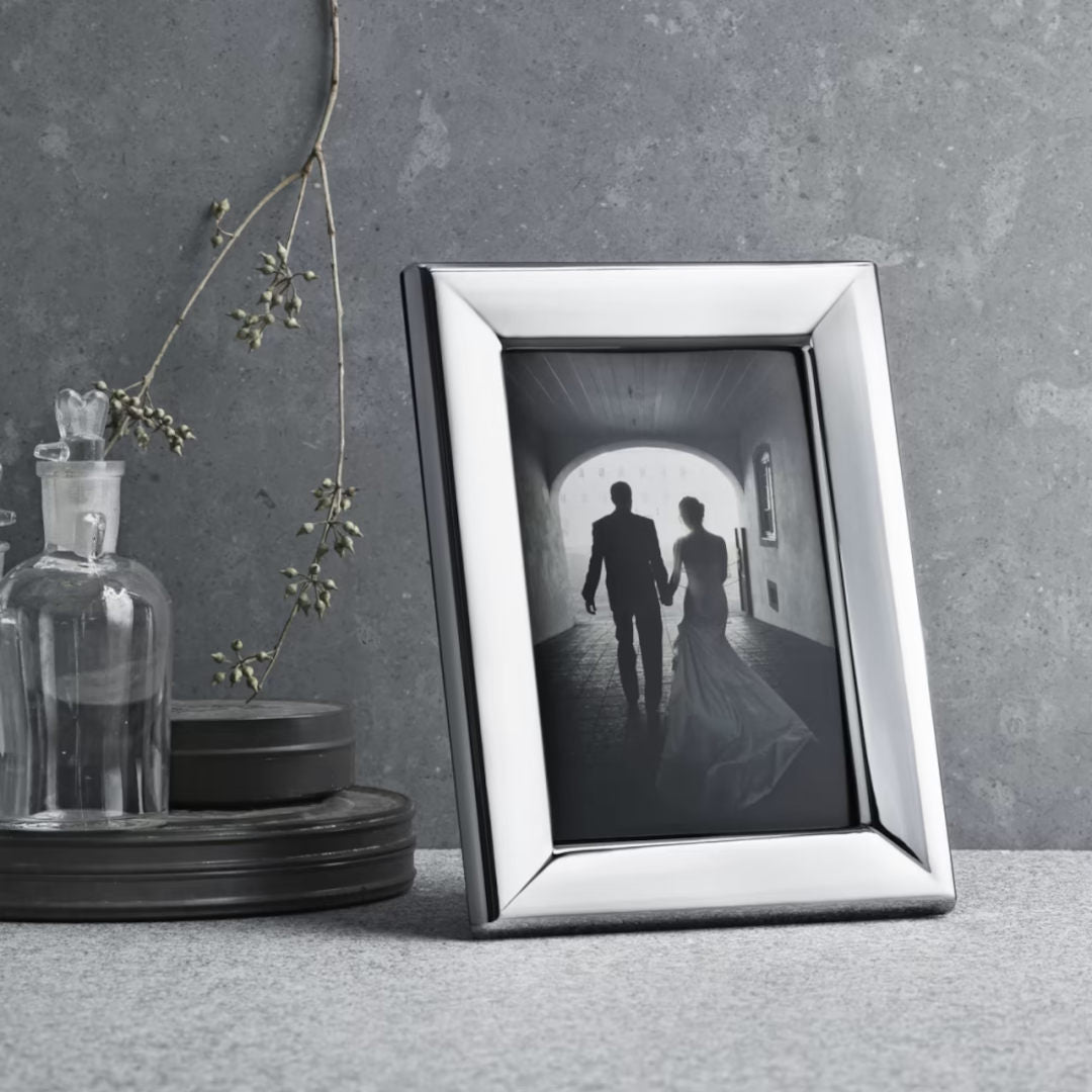 Georg Jensen Mirror Modern stainless steel picture frame 10 x 15cm sleek polished photo frame
