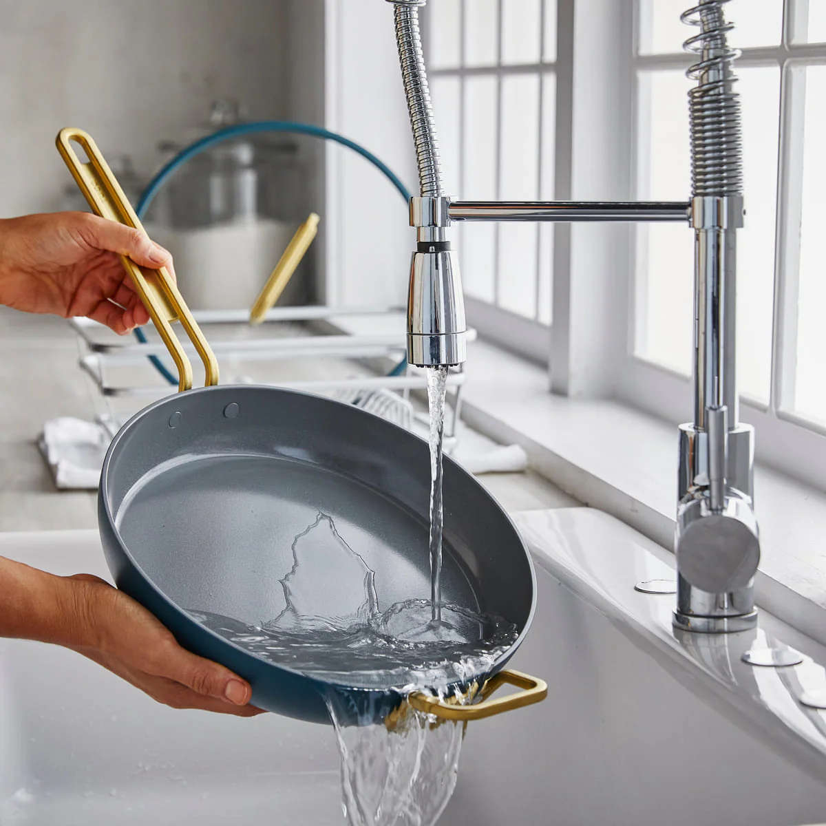 GreenPan™ Stanley Tucci™ Ceramic Nonstick Frypan Venetian Teal 30cm | Minimax