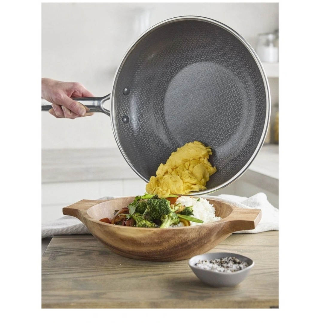 Greenpan Apex Wok 28cm, angled view of deep wok with nonstick interior and long handle