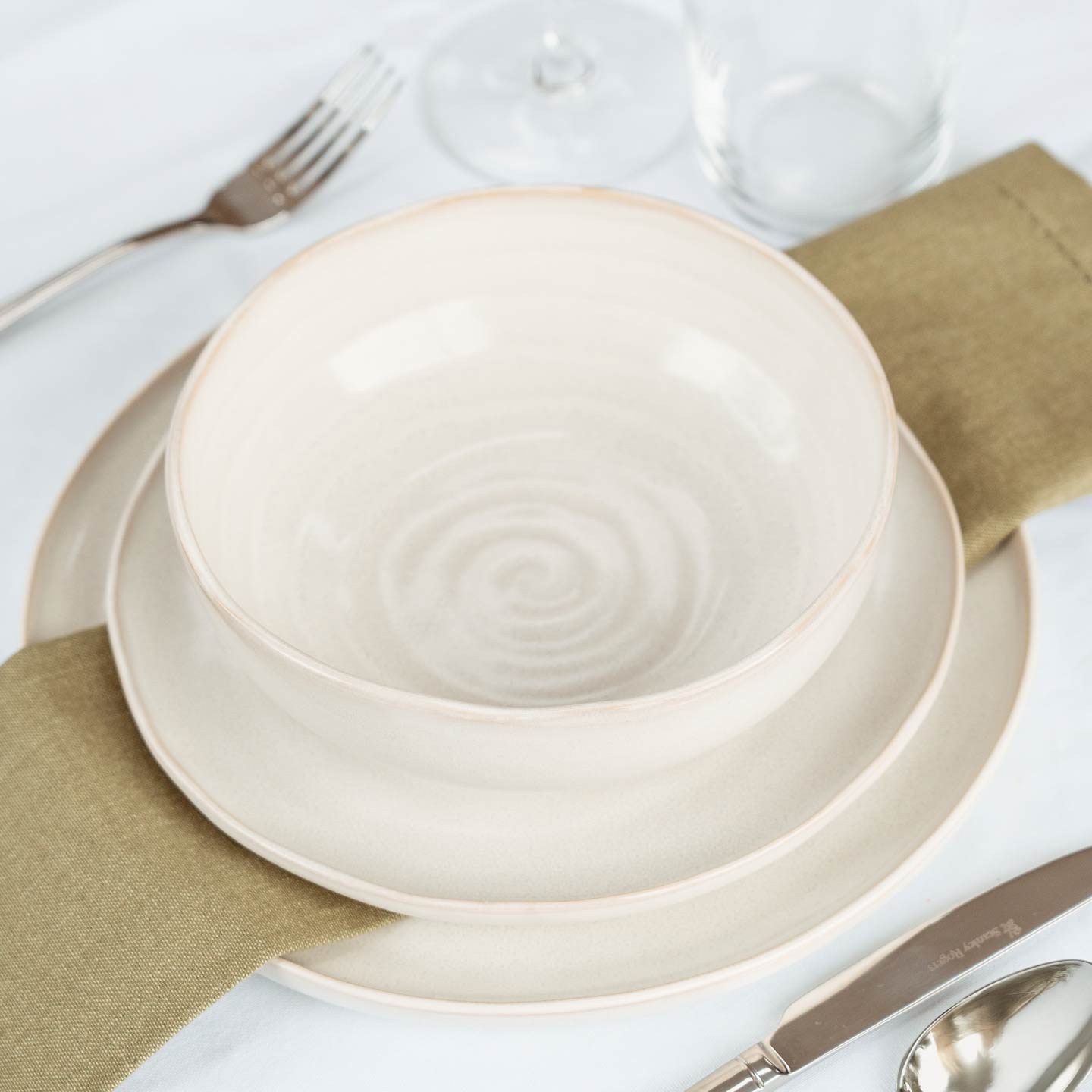 Casero Swirl Dinner Set Linen 12 Piece