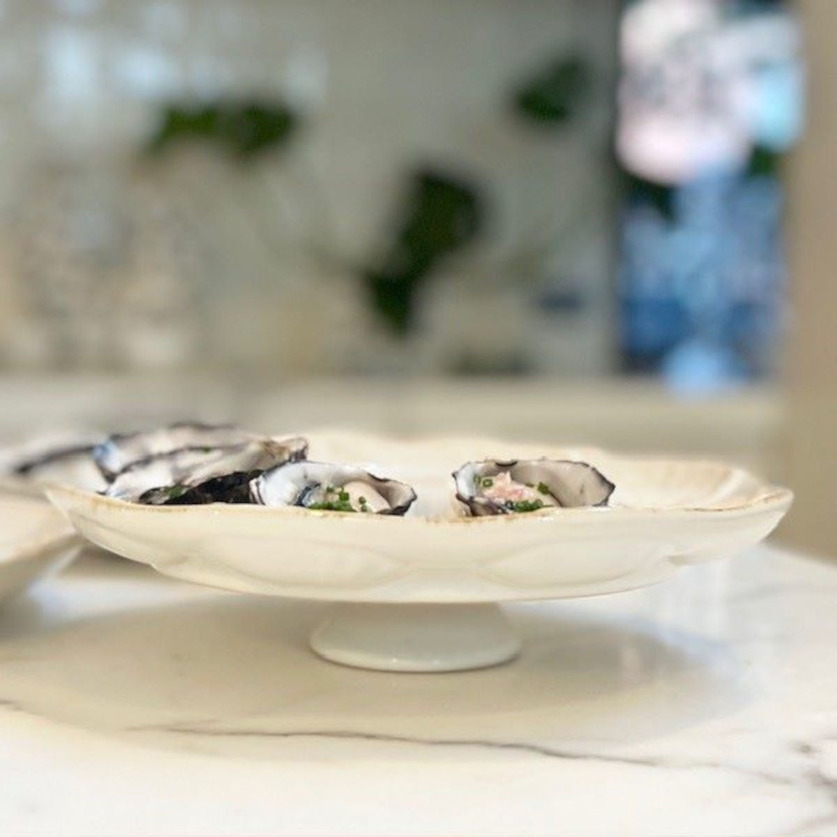 Oyster Stand Platter White 25cm