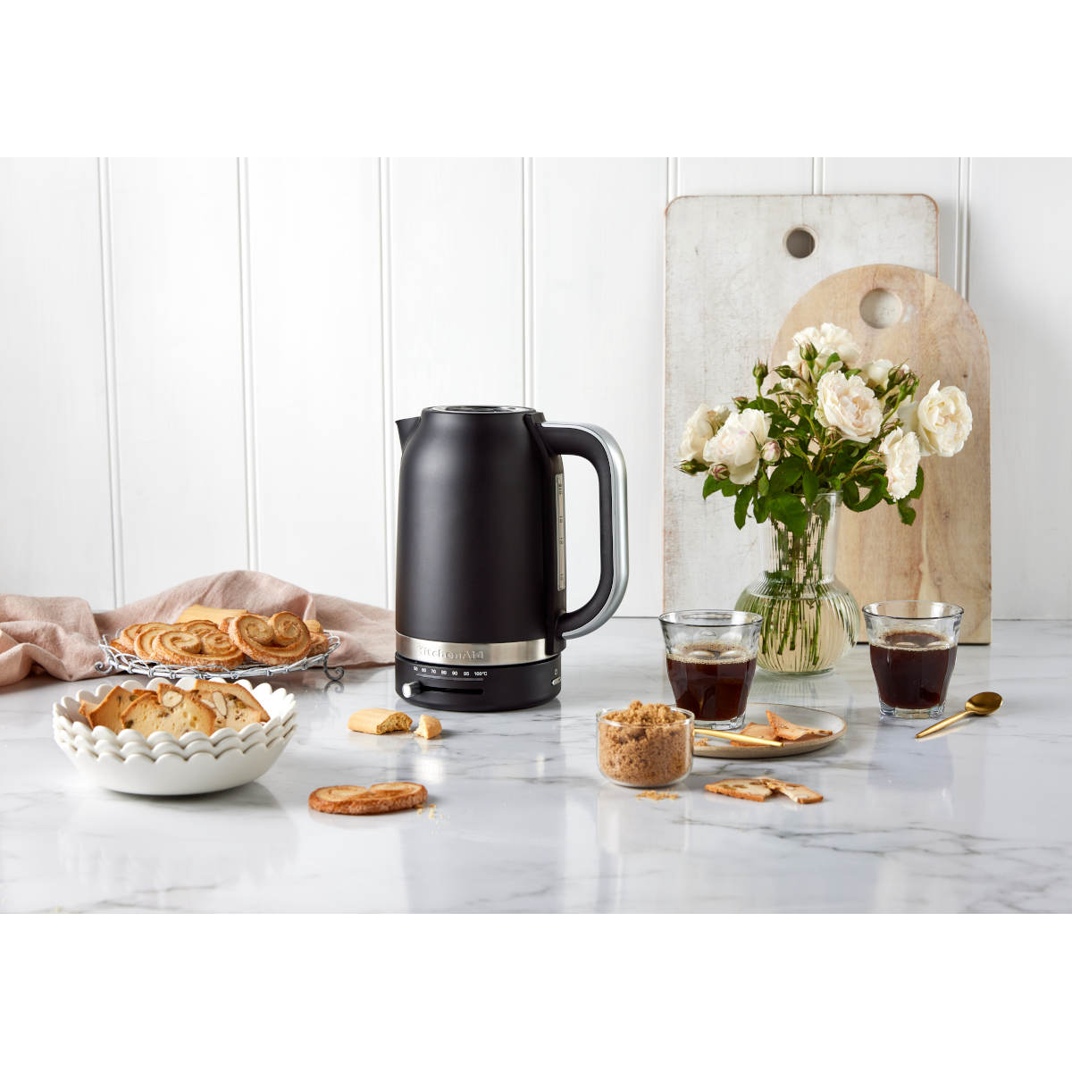 Kitchenaid KEK1701 Electric Kettle Matte Black 1.7L | Minimax