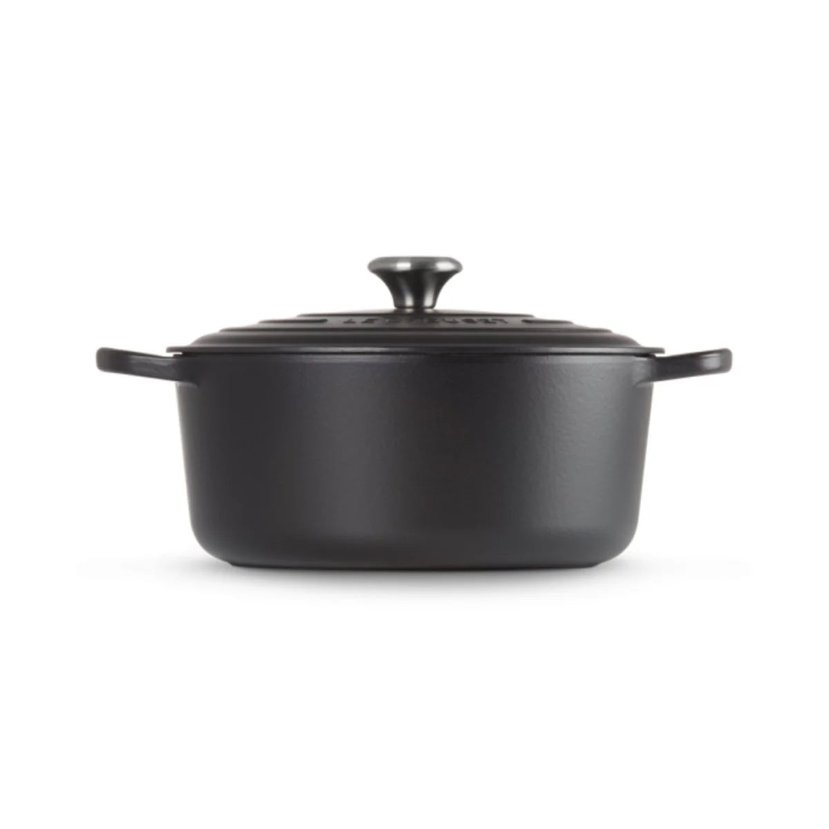 Le Creuset Signature Round French Oven Satin Black 28cm (6.7L) | Minimax