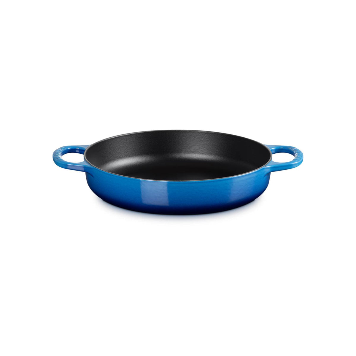 Profile view of Le Creuset Signature Everyday Pan Azure 28cm with sleek cast iron body