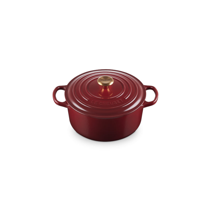 Le Creuset Signature Round Casserole Garnet 22cm (3.3L) | Minimax