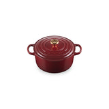 Le Creuset Signature Round Casserole Garnet 22cm (3.3L) | Minimax