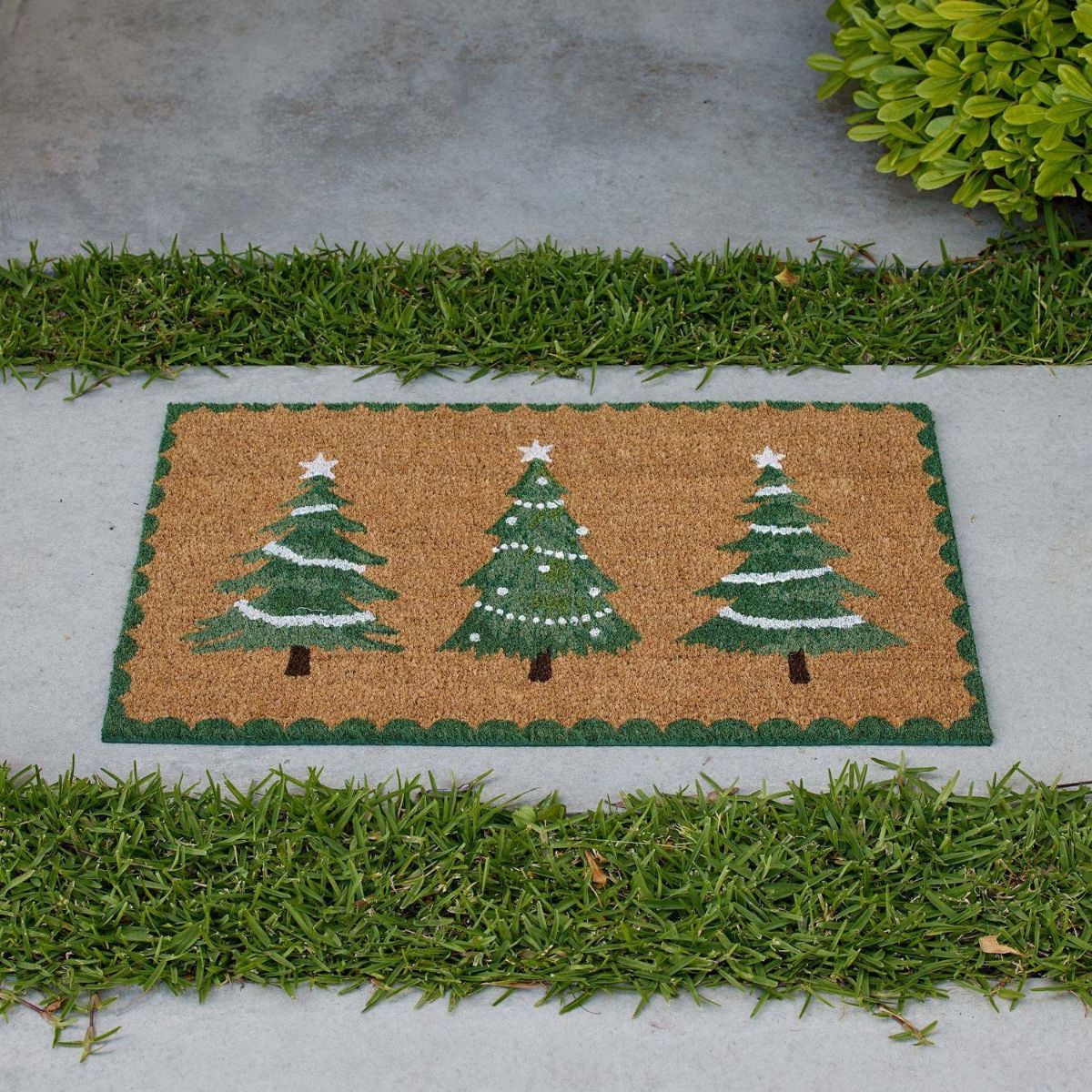 Madras Link Christmas Tree Trio Doormat Green White 45x75cm