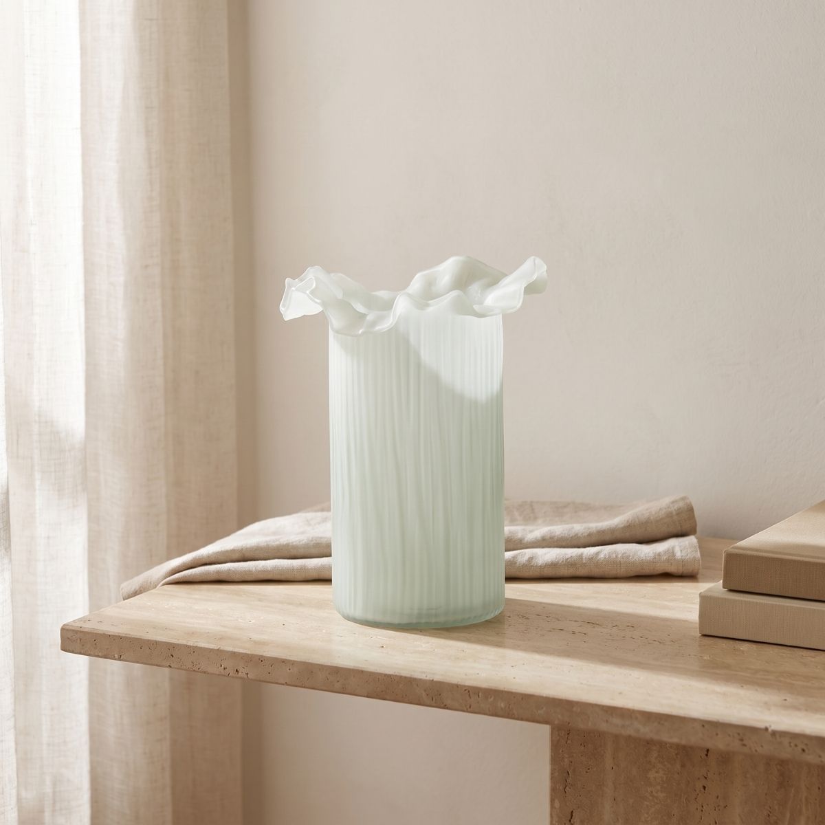 Coast To Coast Home Xanthe Glass Vase Mint 17 x 23cm