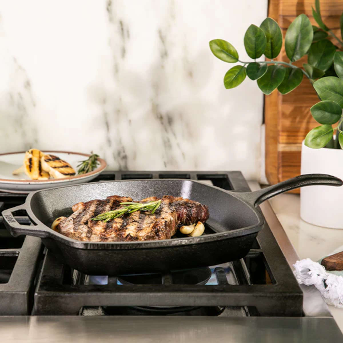 Lodge Cast Iron Grill Pan 27cm | Minimax