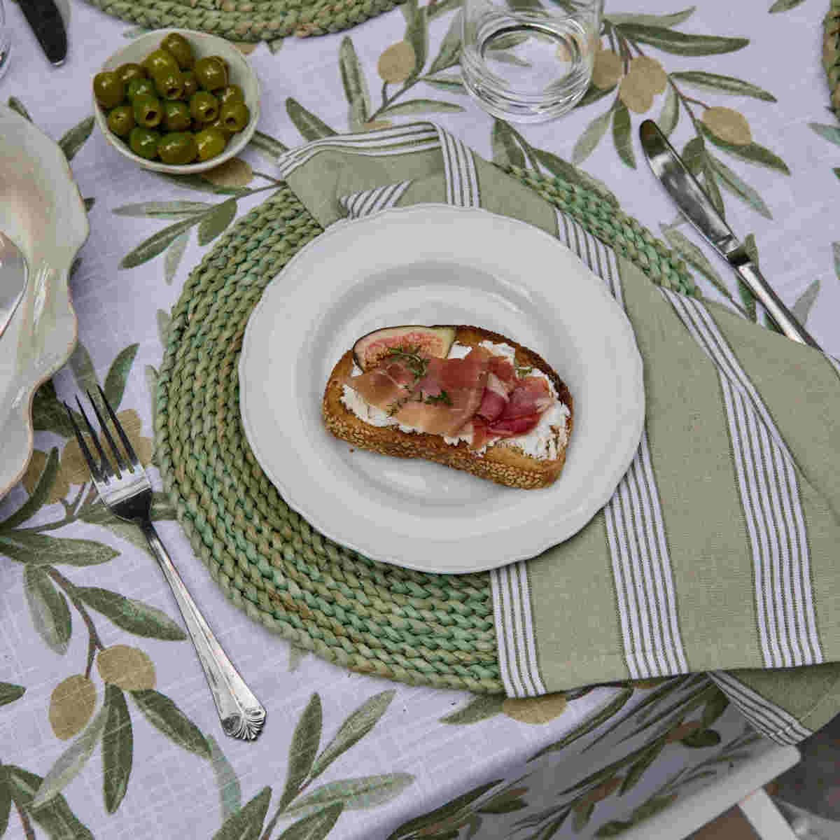 Madras Link Catania Green Stripe Napkin Set of 4 | Minimax